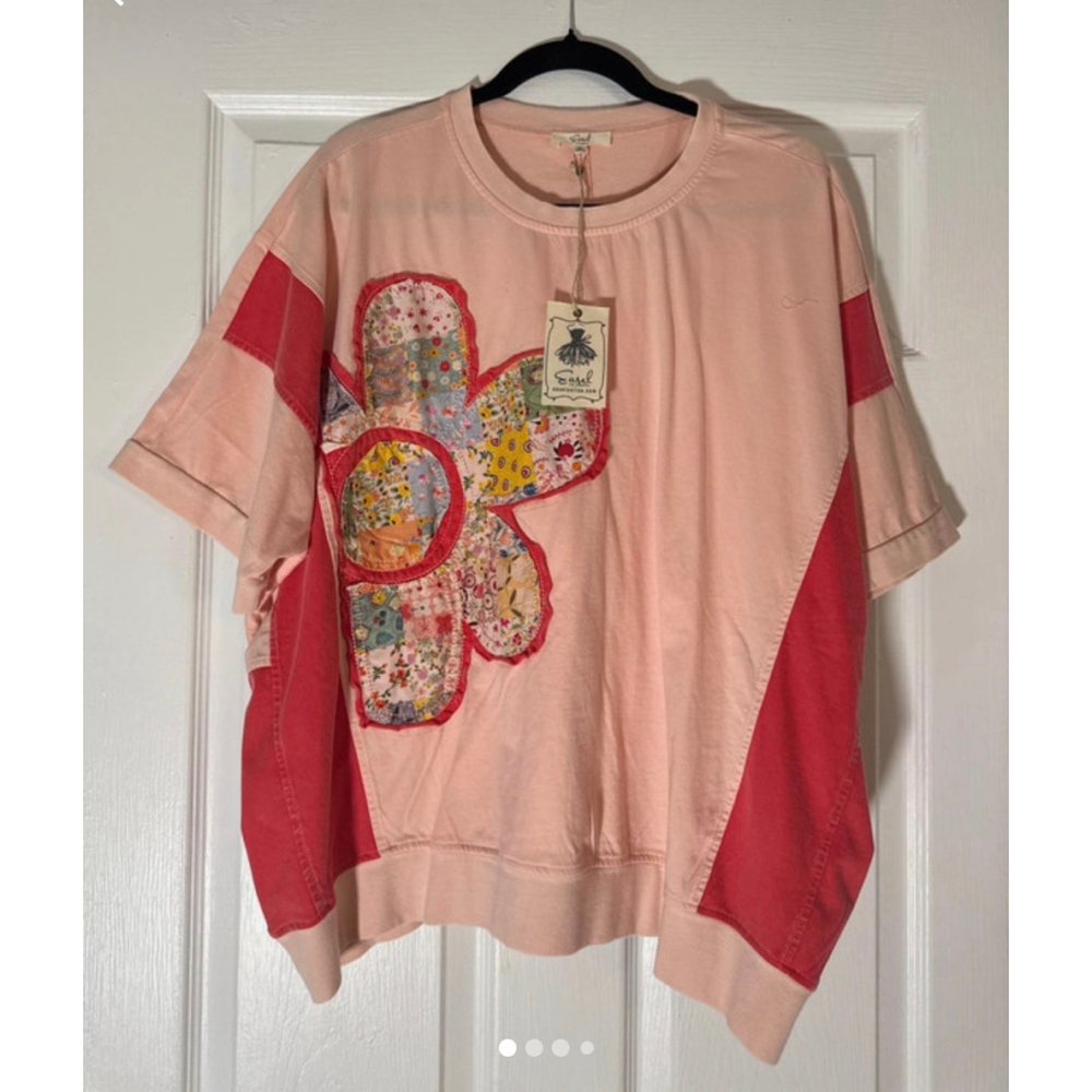 Women's Oversized Easel Peach Patchwork Flower Sh… - image 1